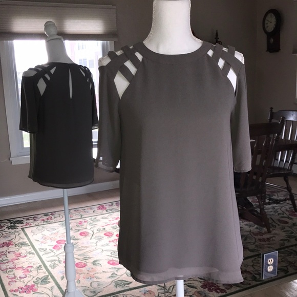 Blouse by Fab’rik - Picture 1 of 16